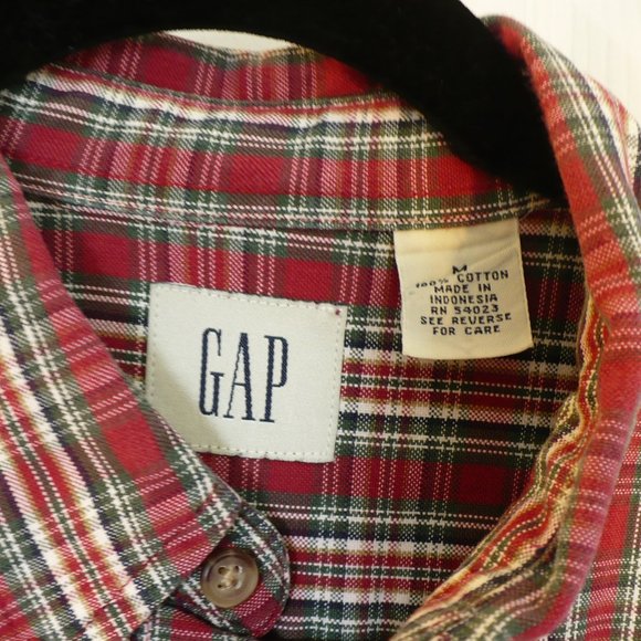 GAP Men's Red Green Cotton Plaid Button Down Shirt - Picture 2 of 4